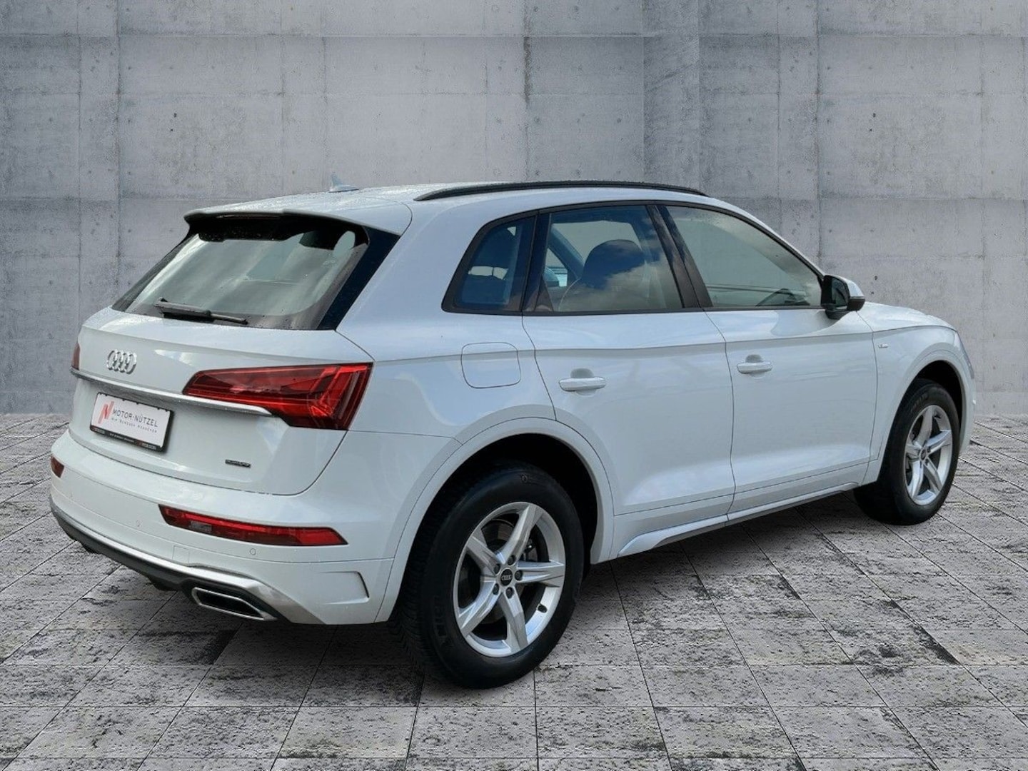 Bild über Audi Q5 40 TDI quattro S tronic - für weitere Informationen kontaktieren Sie den Audi Partner