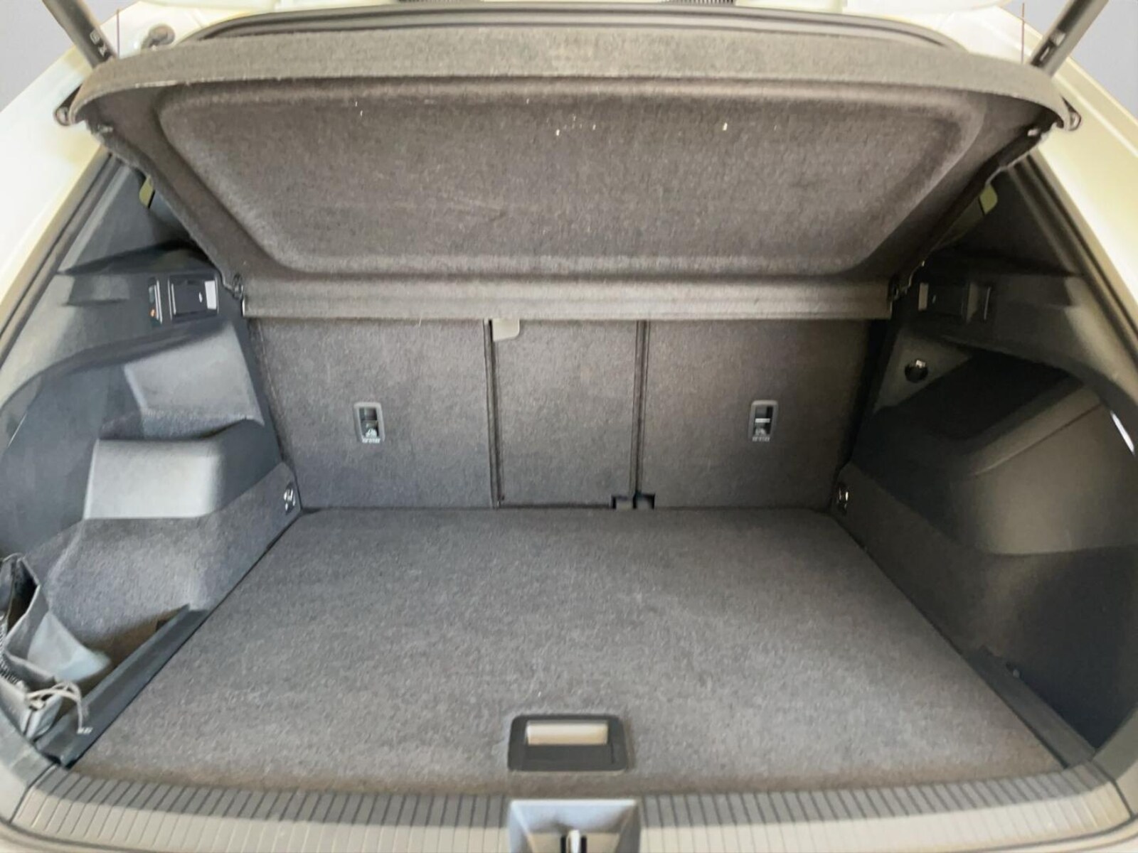 Volkswagen Tiguan – Bild 15