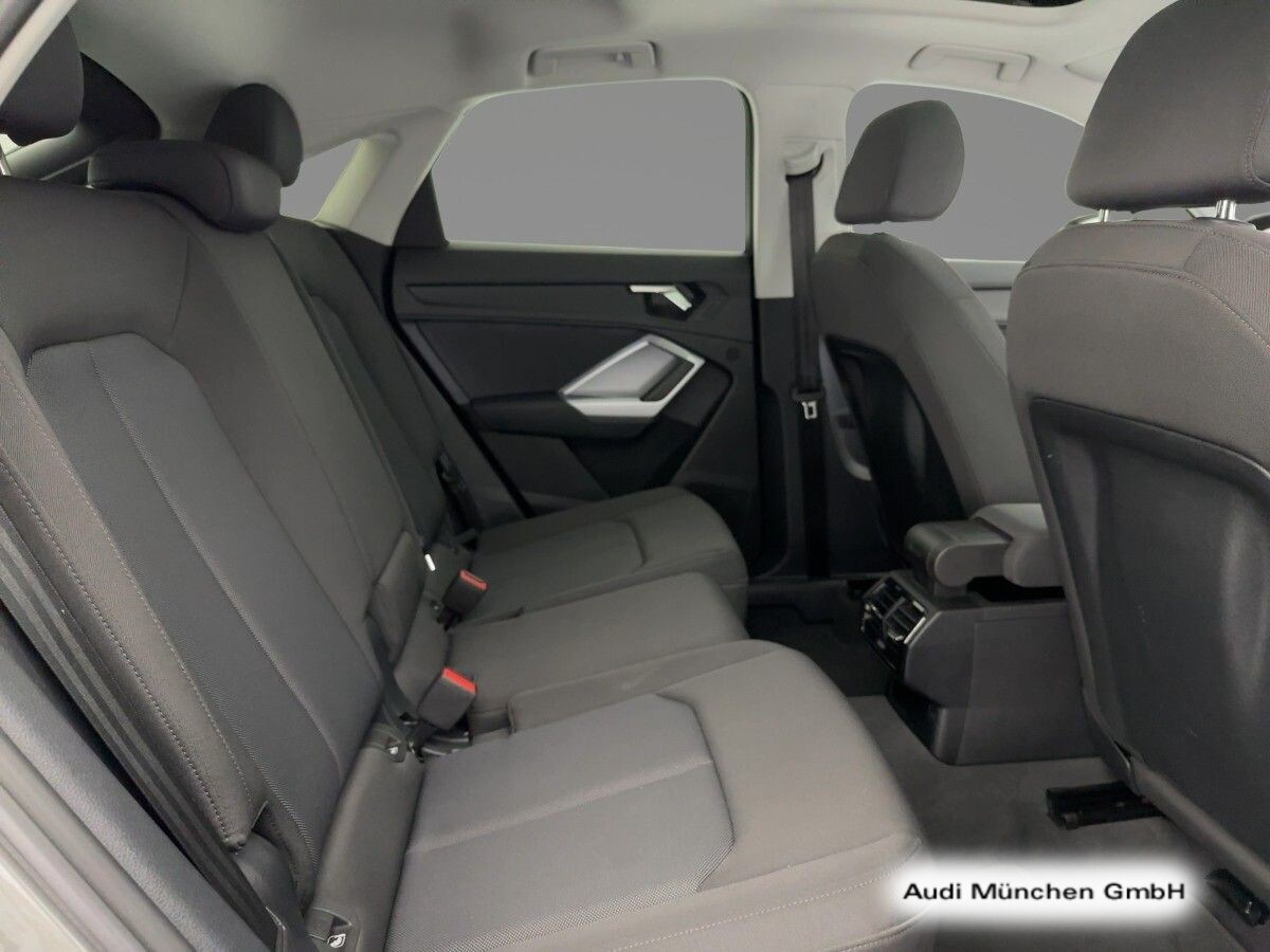 Image about Audi Q3 Sportback TFSI e 45 TFSI e S tronic