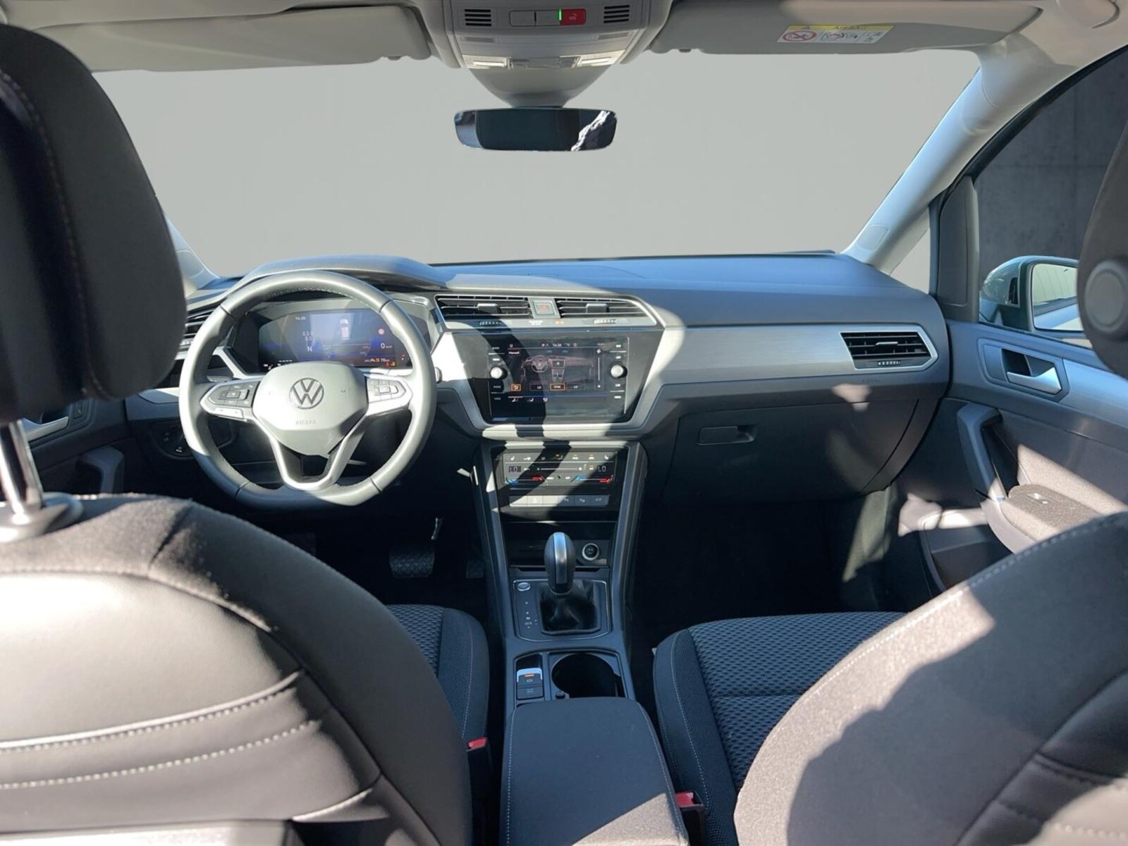 Volkswagen Touran – Bild 11
