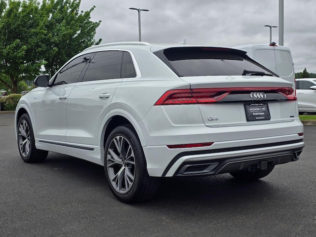 2023 Audi Q8