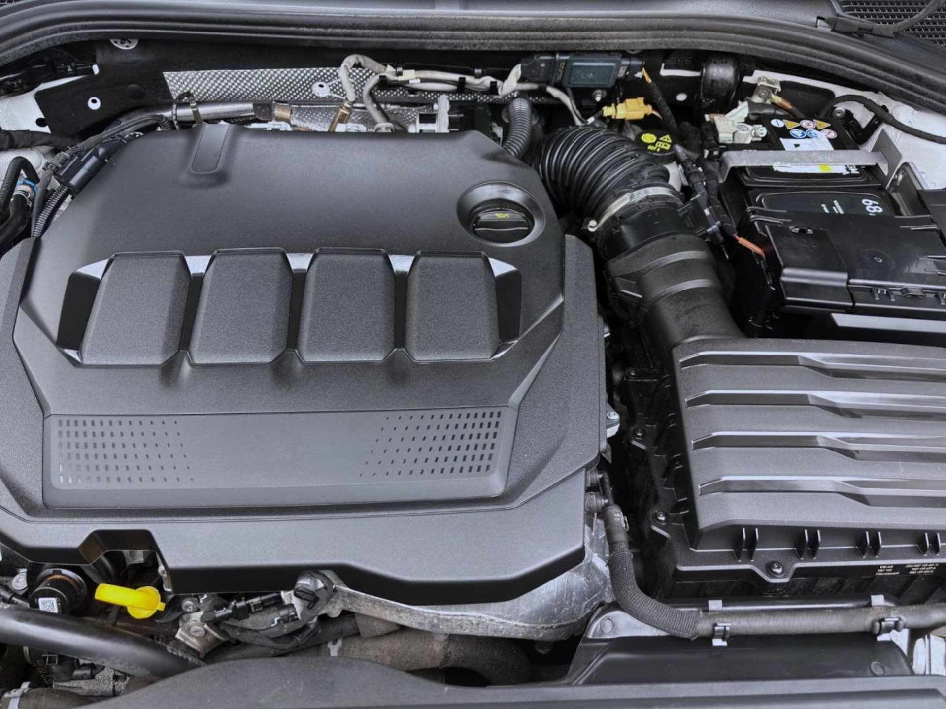 Volkswagen Passat Elegance