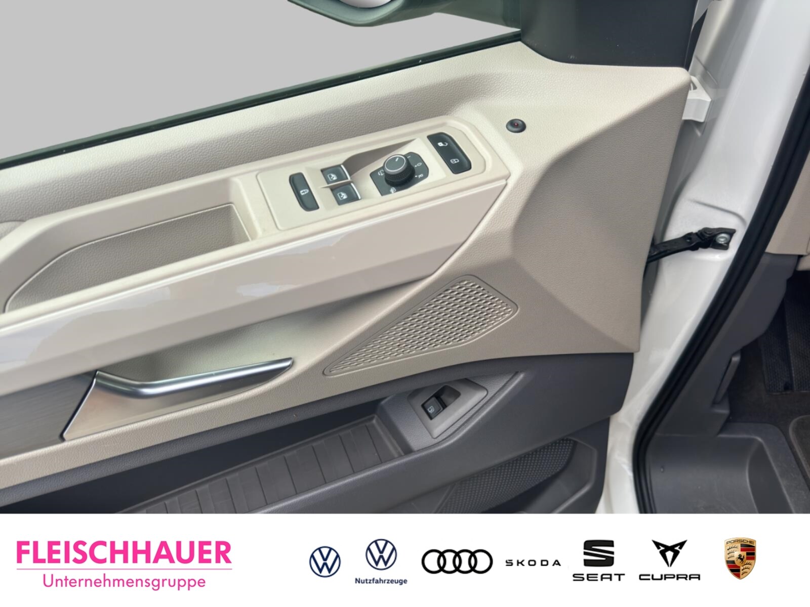 Volkswagen Multivan Langversion – Bild 7