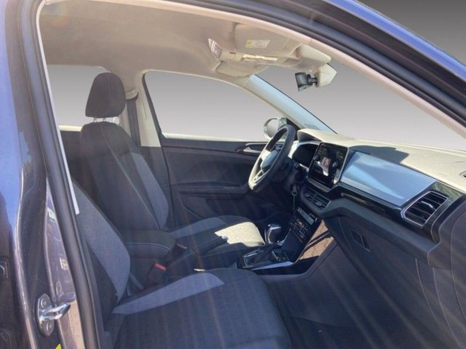 Volkswagen T-Cross – Bild 9