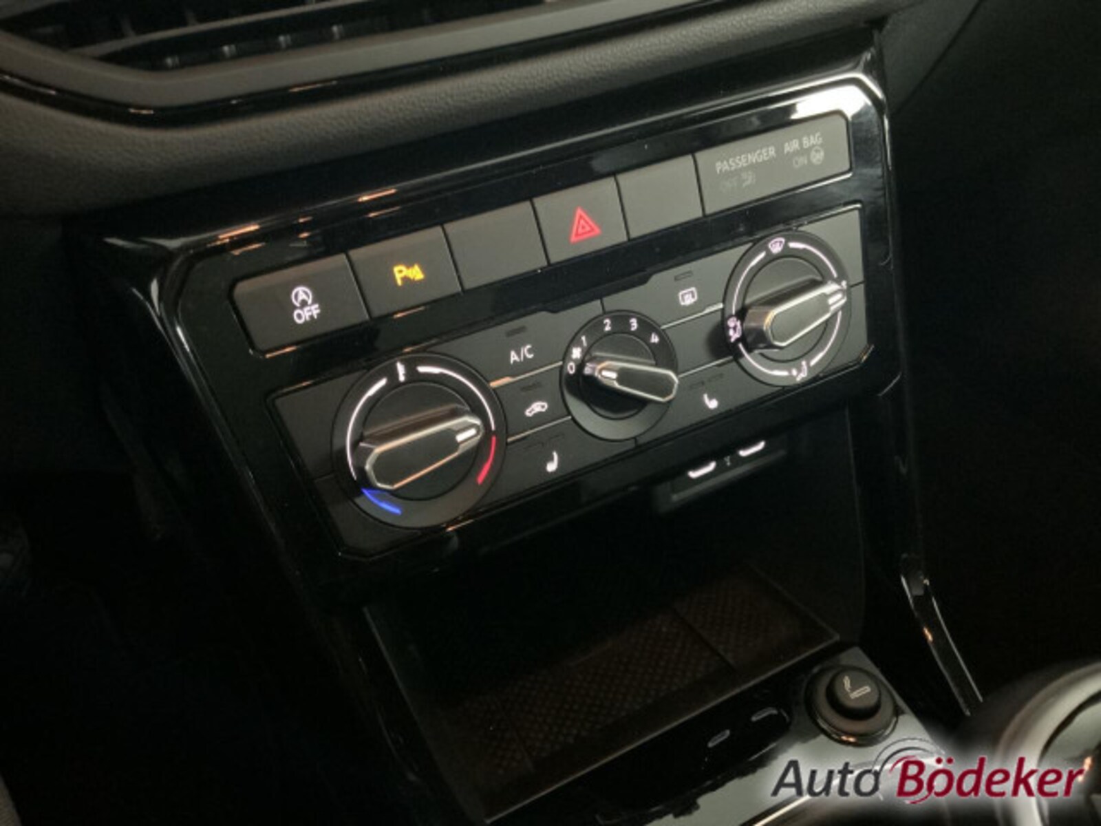 Volkswagen T-Cross – Bild 13