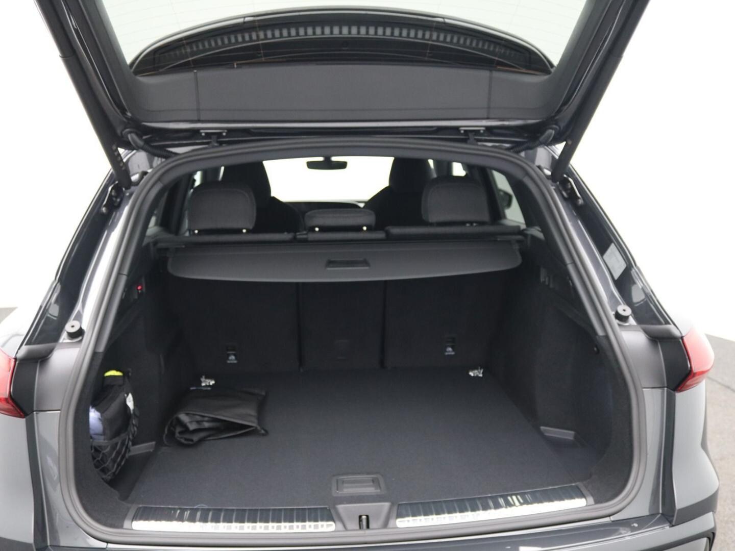 Bild über Audi Q5 SUV TDI quattro 150 kW S tronic - für weitere Informationen kontaktieren Sie den Audi Partner
