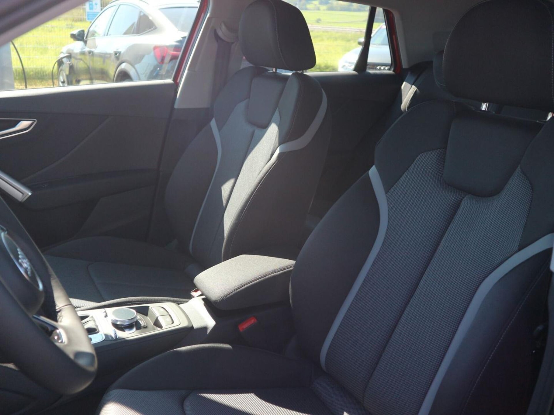 Audi Q2 S line