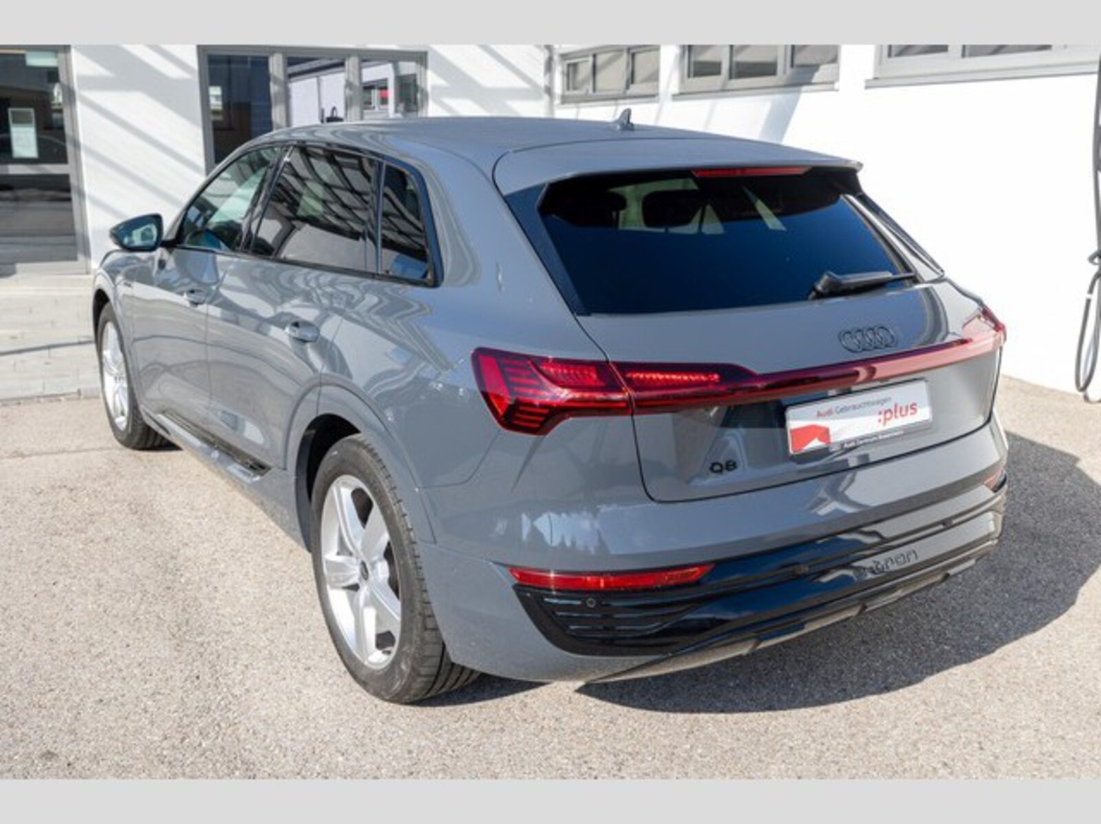 Audi Q8 e-tron – Bild 8