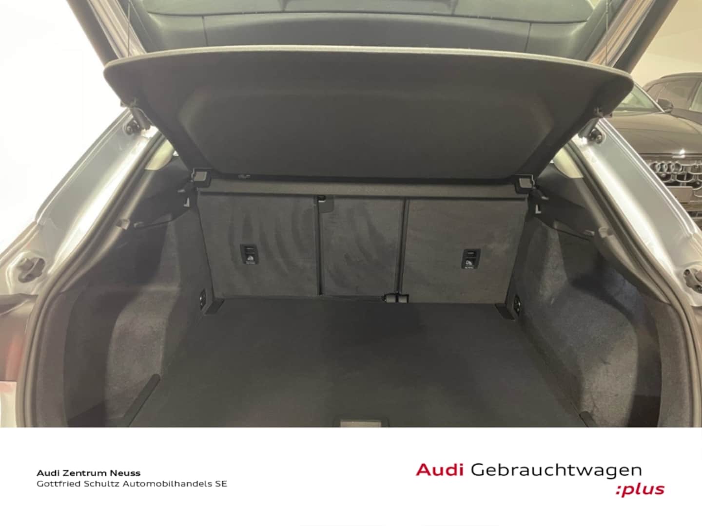Bild über Audi Q3 Sportback 40 TFSI quattro S tronic - für weitere Informationen kontaktieren Sie den Audi Partner