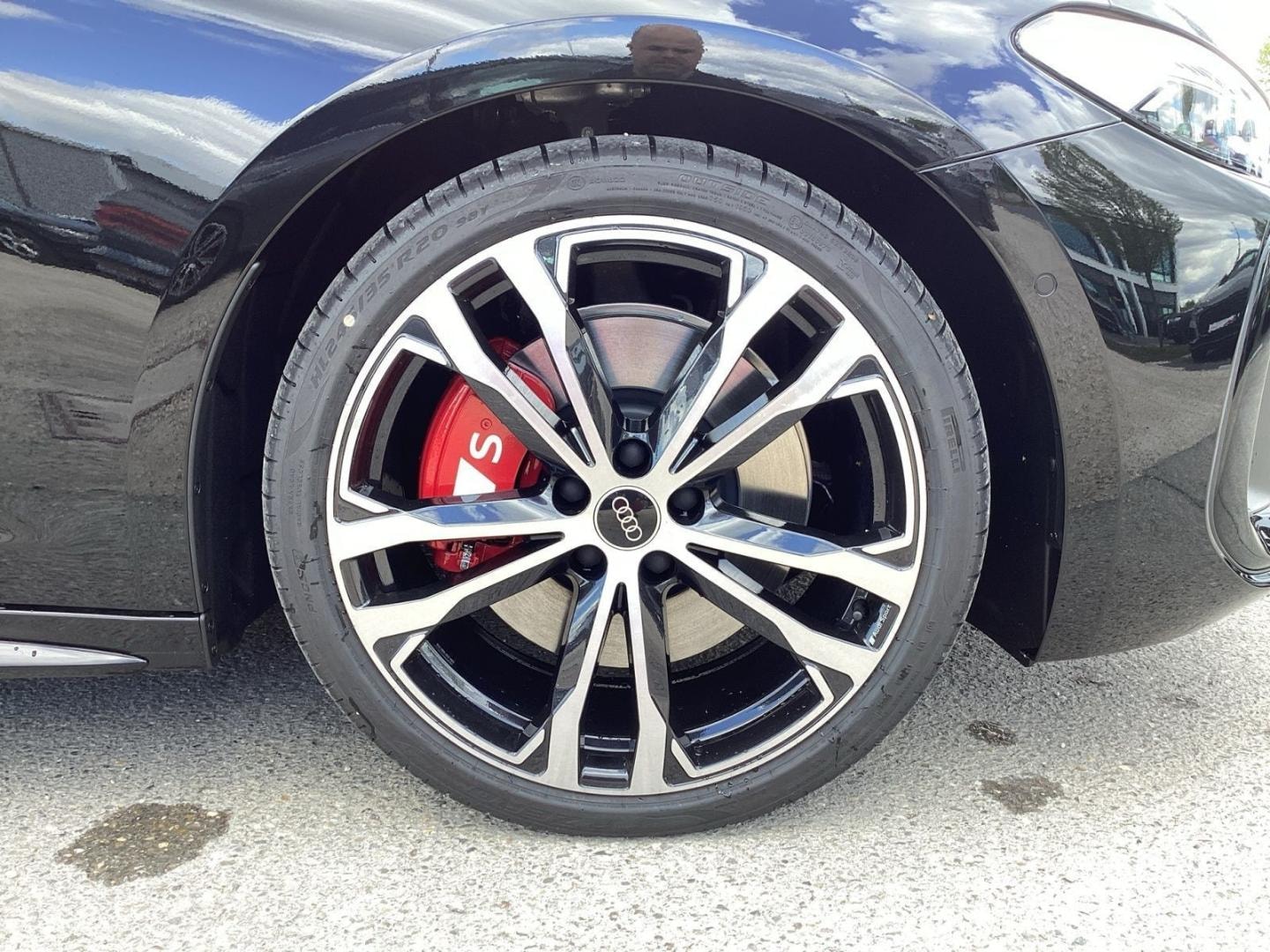 Bild über Audi S5 Avant TFSI 270 kW S tronic - für weitere Informationen kontaktieren Sie den Audi Partner