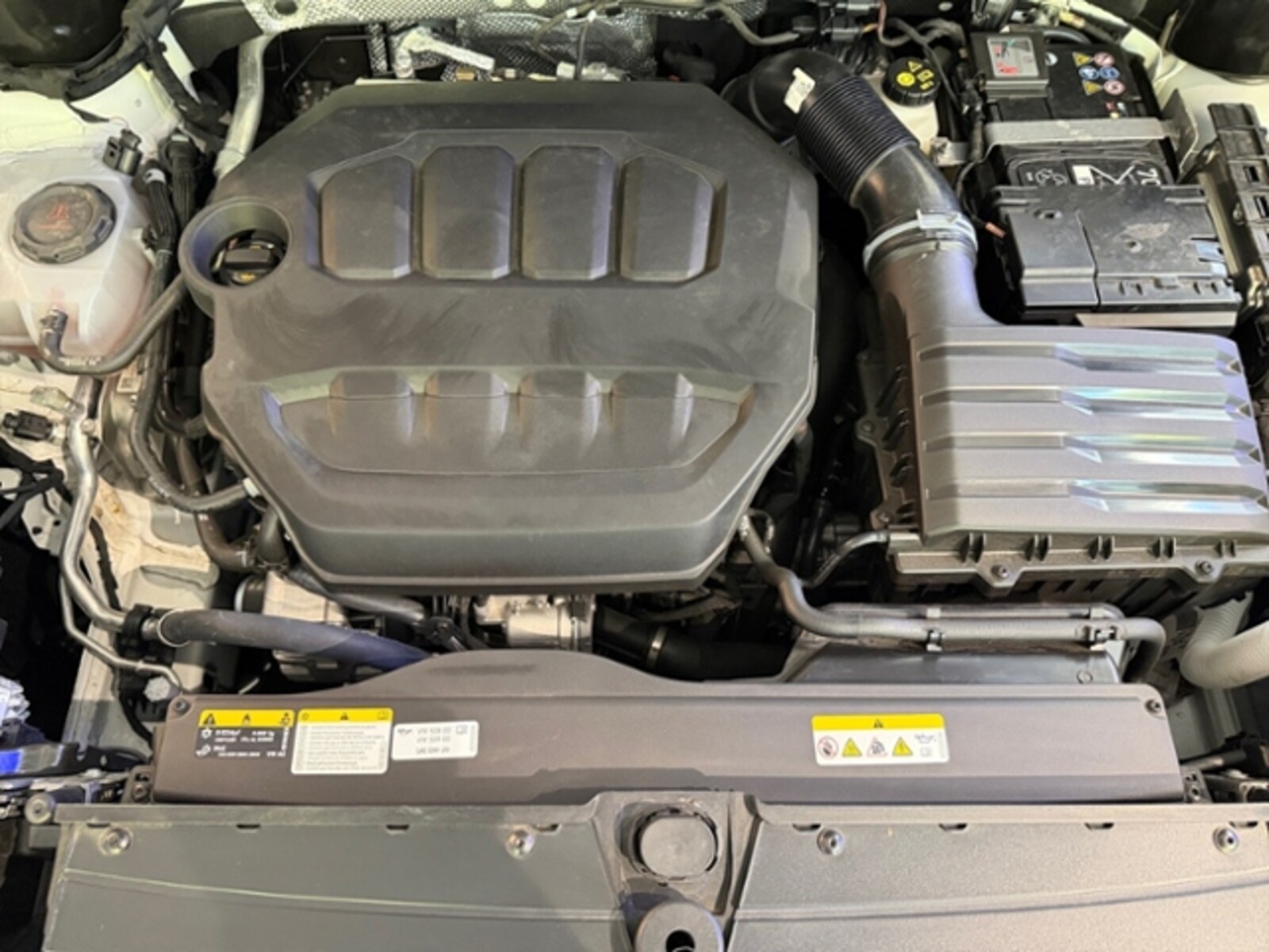 Volkswagen Tiguan – Bild 8