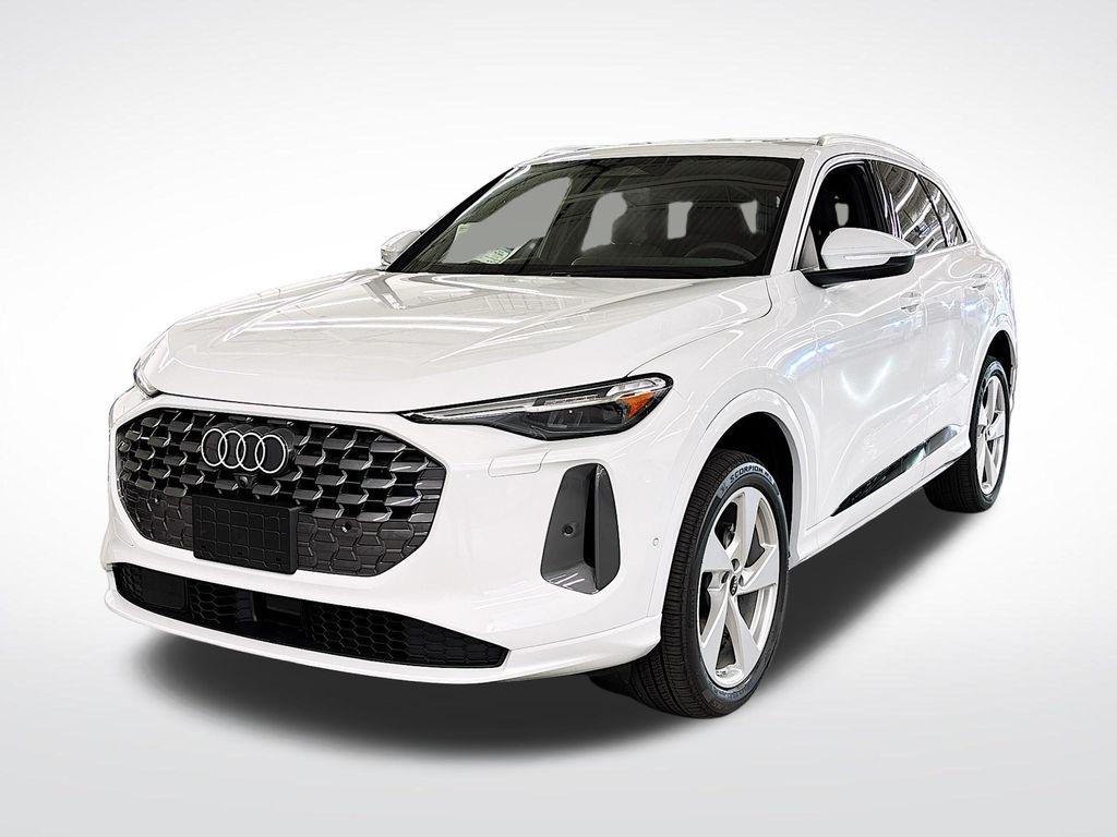 2026 Audi Q5 Premium Plus quattro's photo