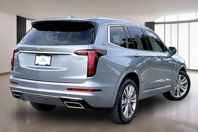 2025 Cadillac XT6