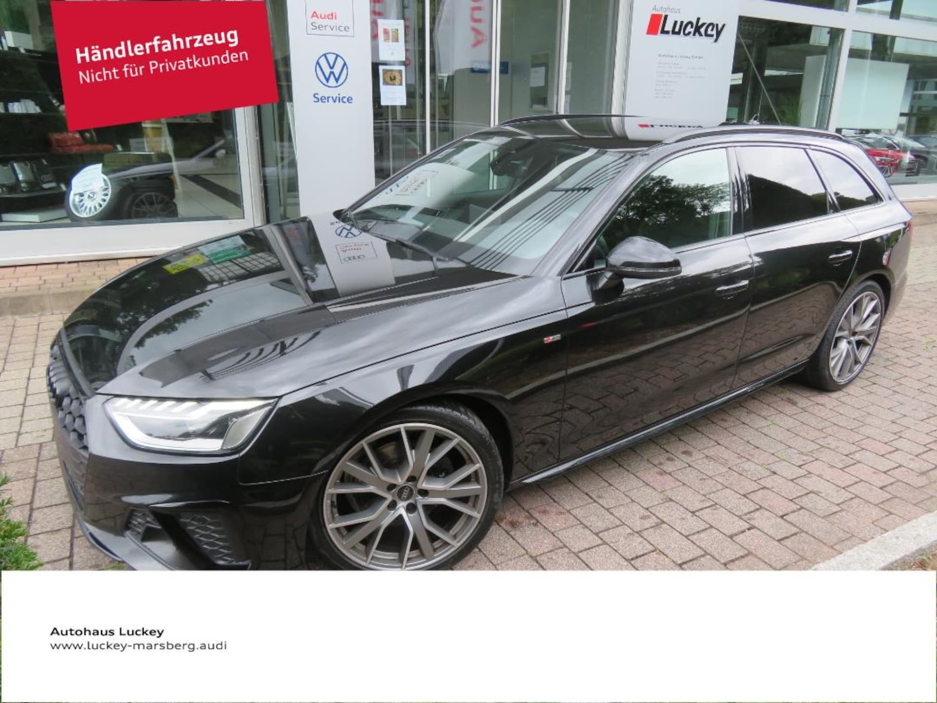 Audi A4 Avant S line