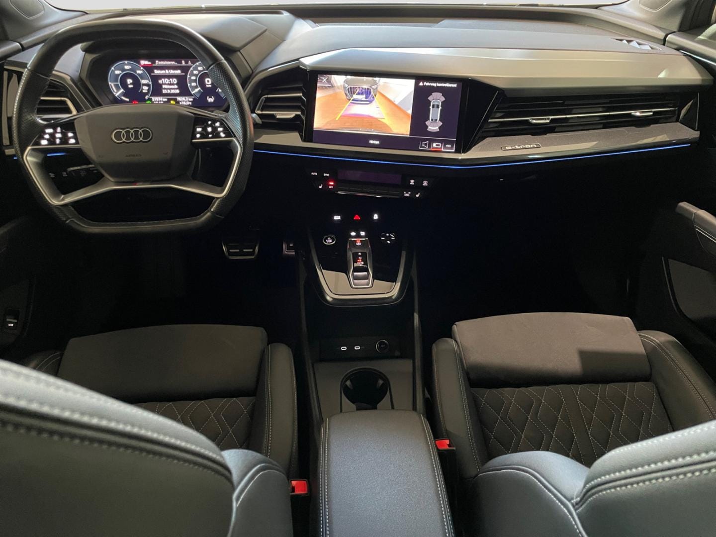 Bild über Audi Q4 Sportback e-tron 40 e-tron - für weitere Informationen kontaktieren Sie den Audi Partner