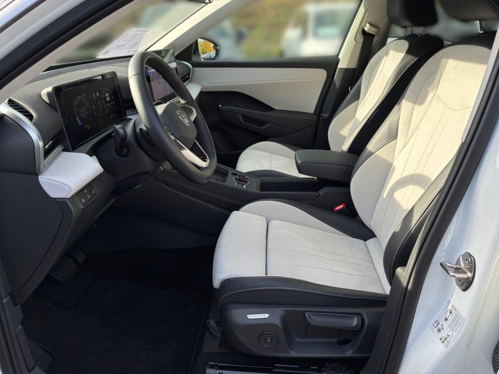 Volkswagen T-Roc – Bild 14