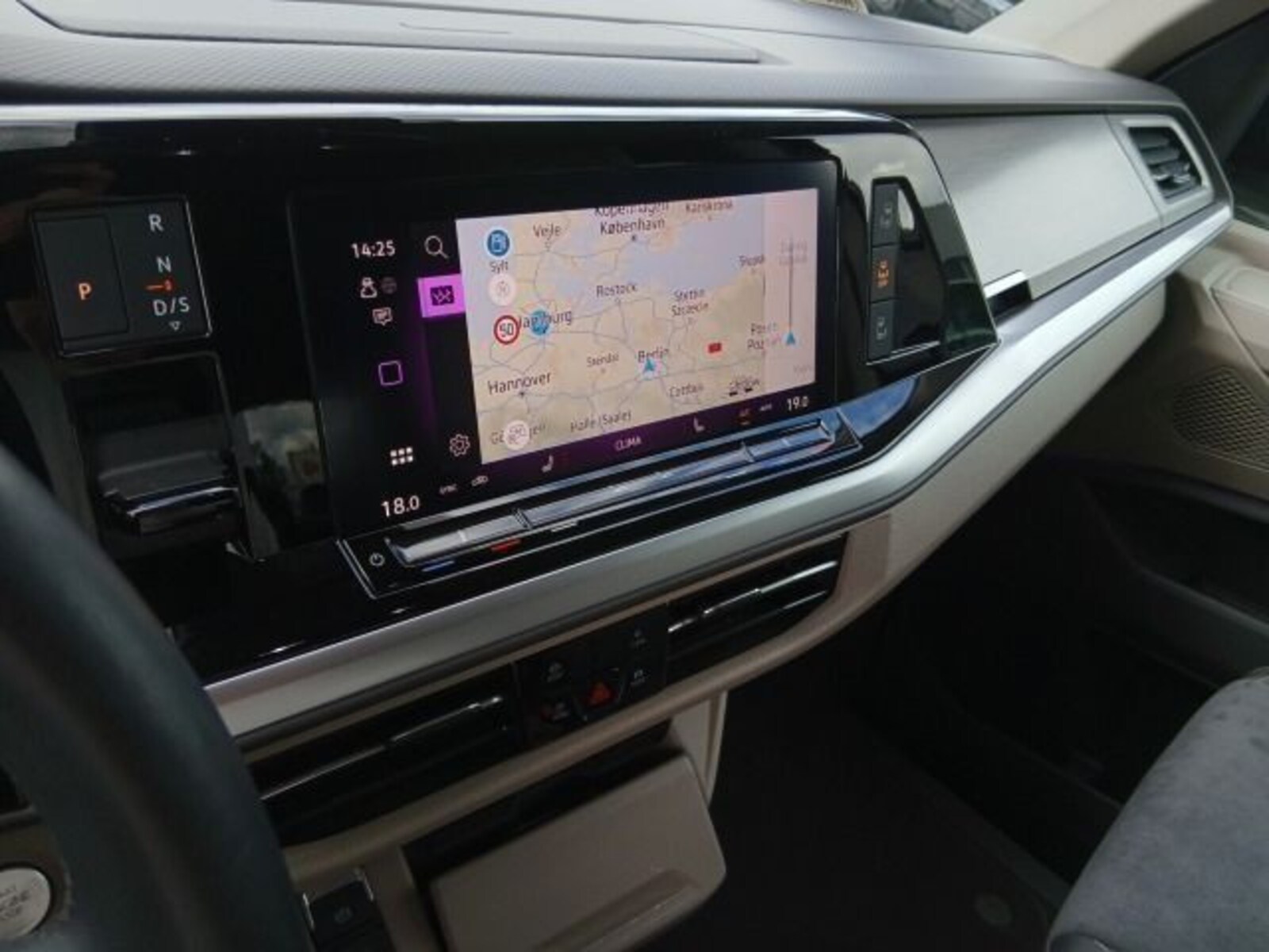 Volkswagen Multivan – Bild 14