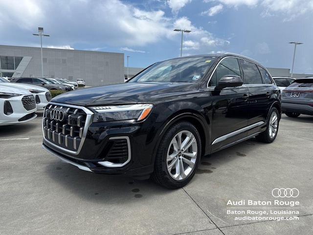 Photo of 2025 Audi Q7 