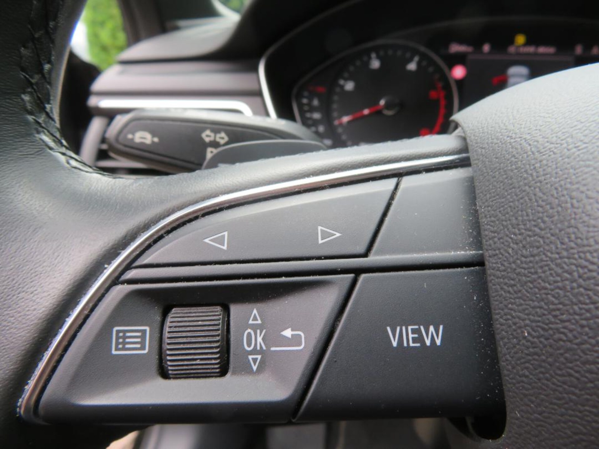 Audi A4 Avant S line
