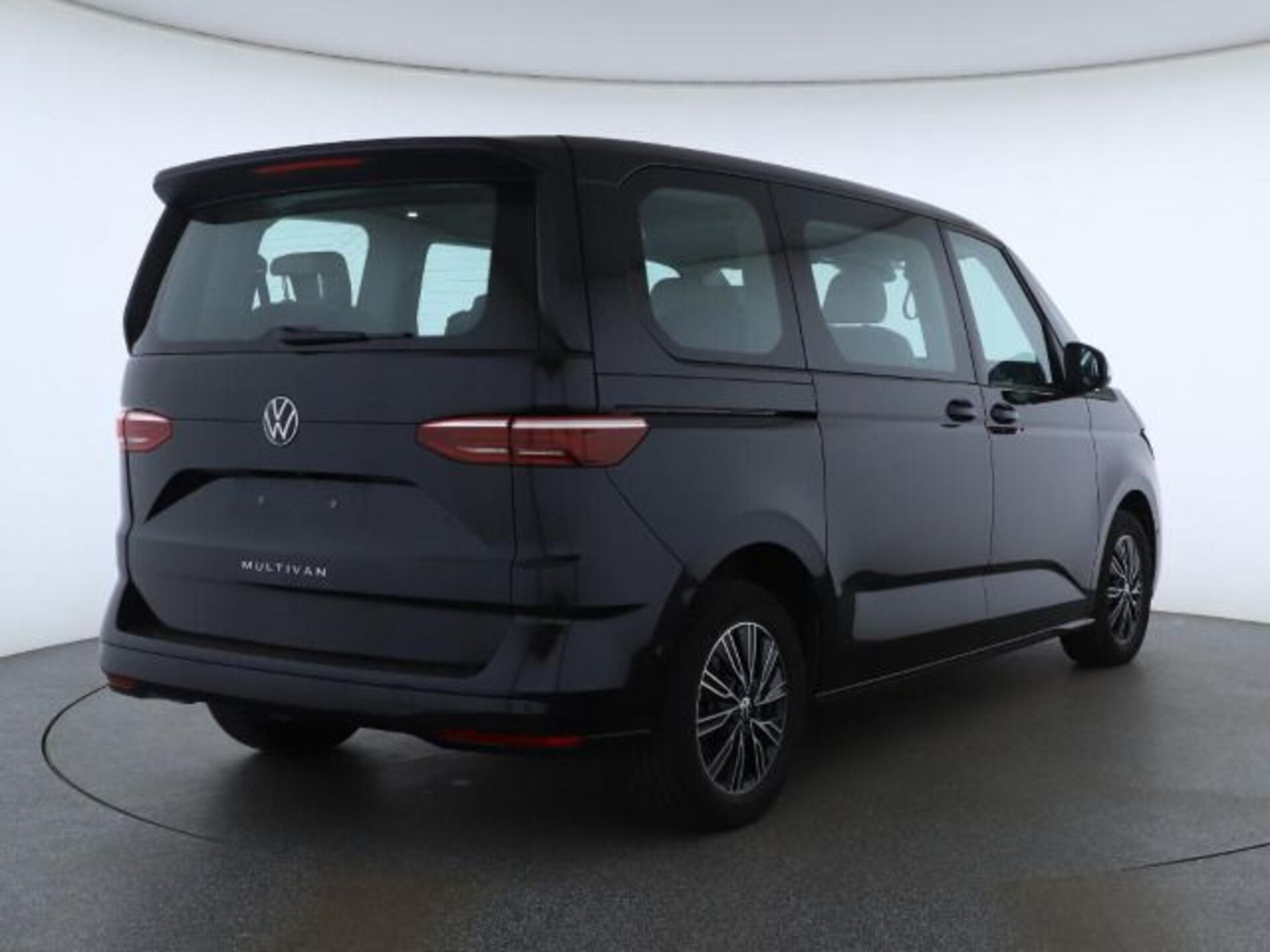 Volkswagen Multivan Basis-Modell
