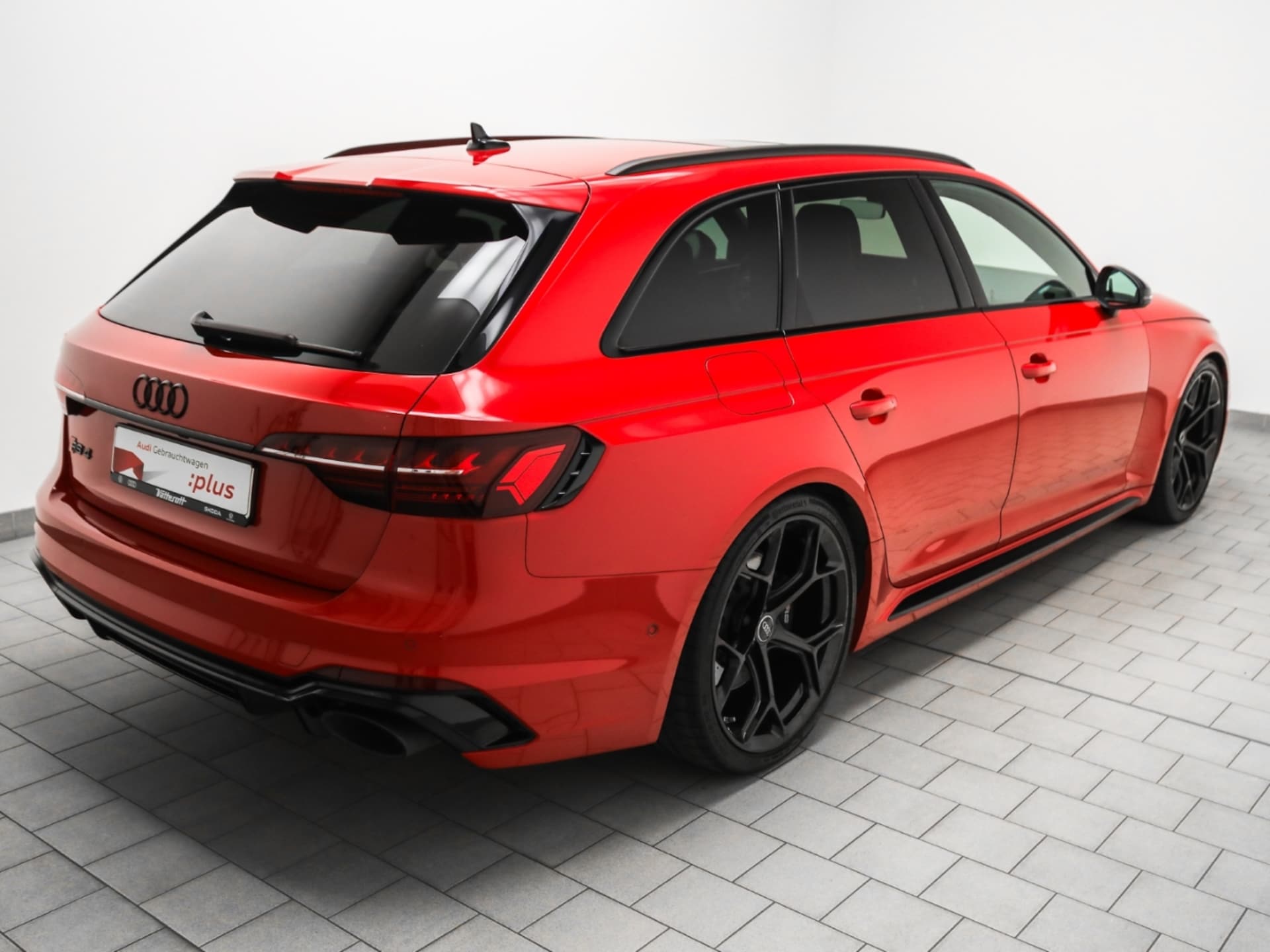 Audi RS 4 Avant