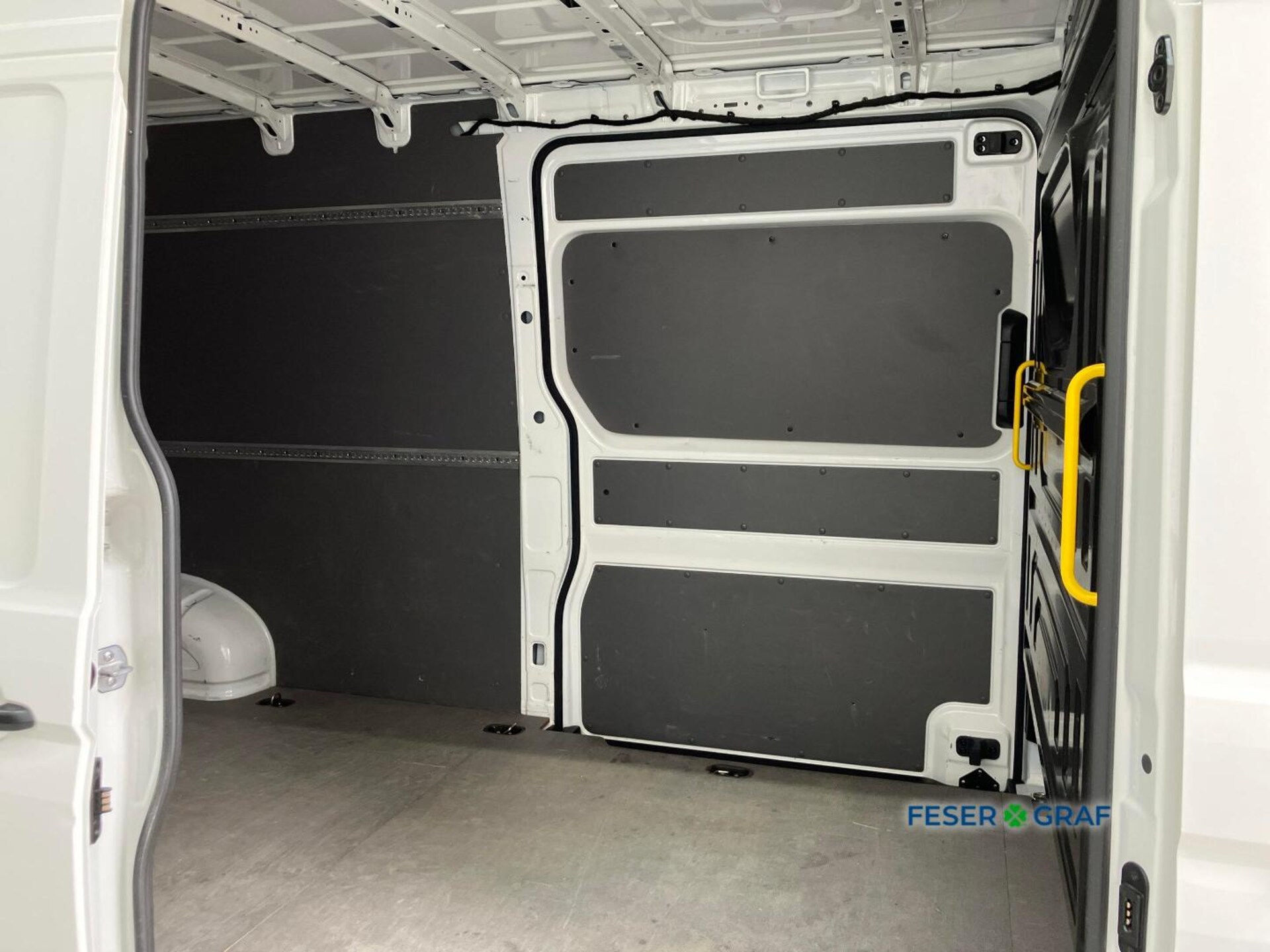 Volkswagen Crafter Kasten langer Radstand