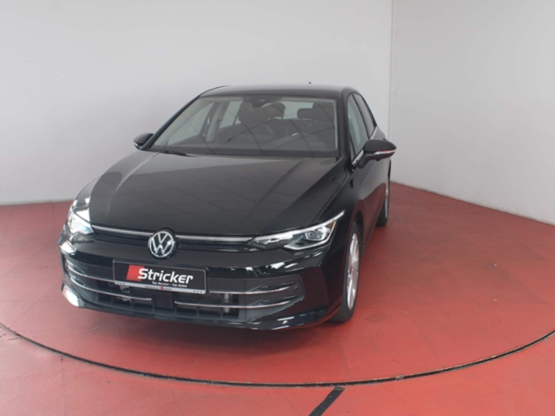 Volkswagen Golf 2025