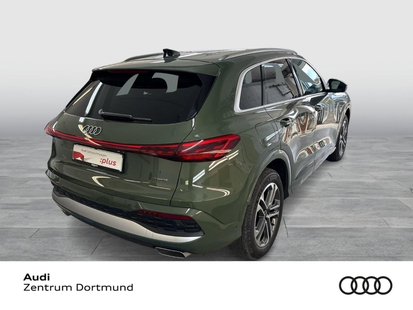 Bild über Audi Q5 SUV TFSI quattro 150 kW S tronic - für weitere Informationen kontaktieren Sie den Audi Partner