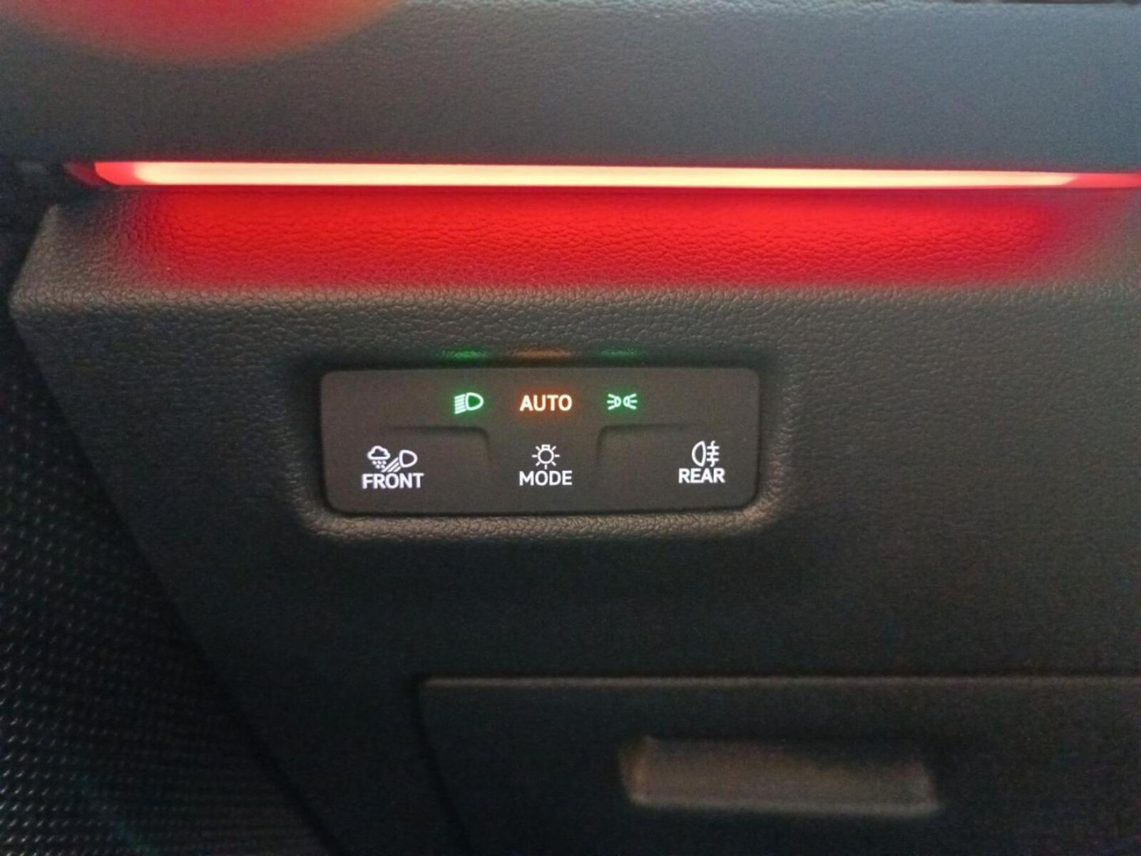 Volkswagen Tiguan – Bild 13