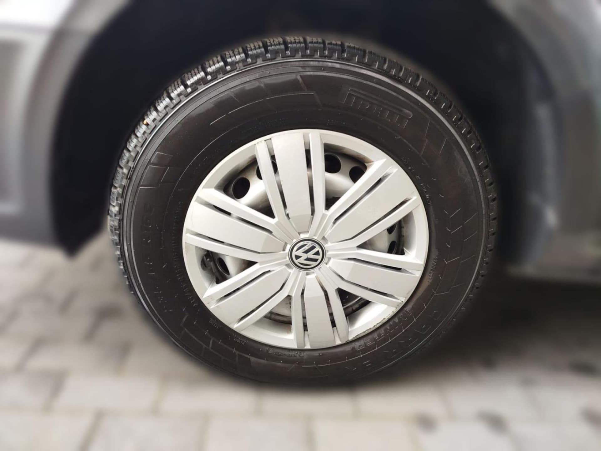 Volkswagen Grand California 680