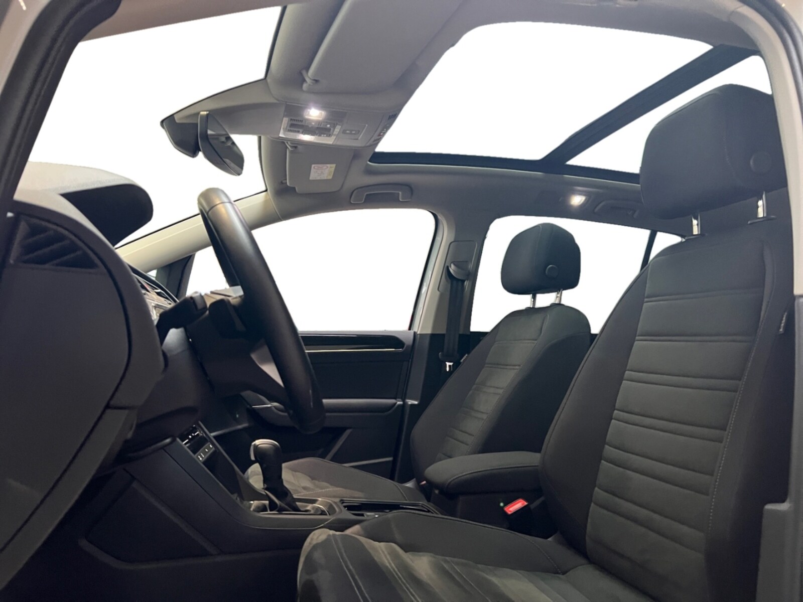 Volkswagen Touran – Bild 9