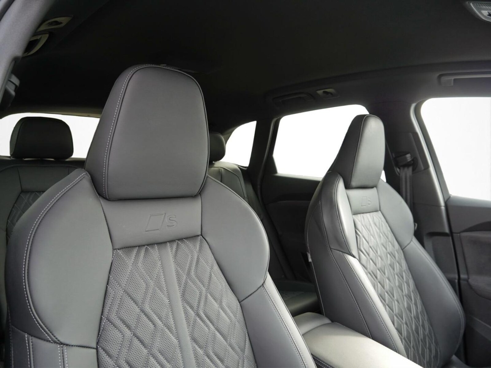 Audi SQ5 – Bild 10