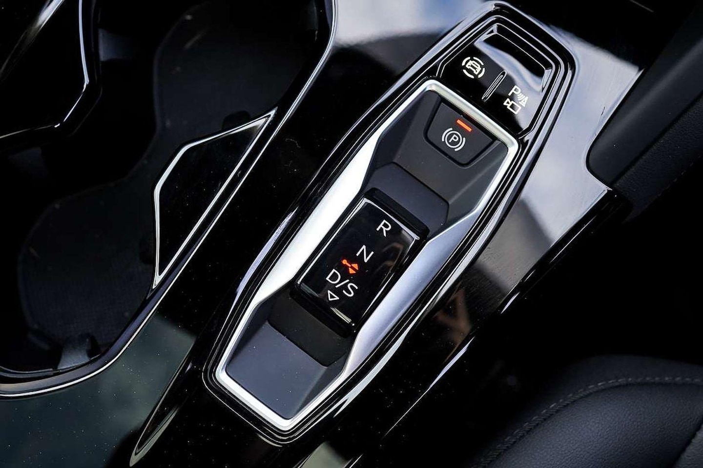 Image about Audi Q5 SUV TFSI 150 kW