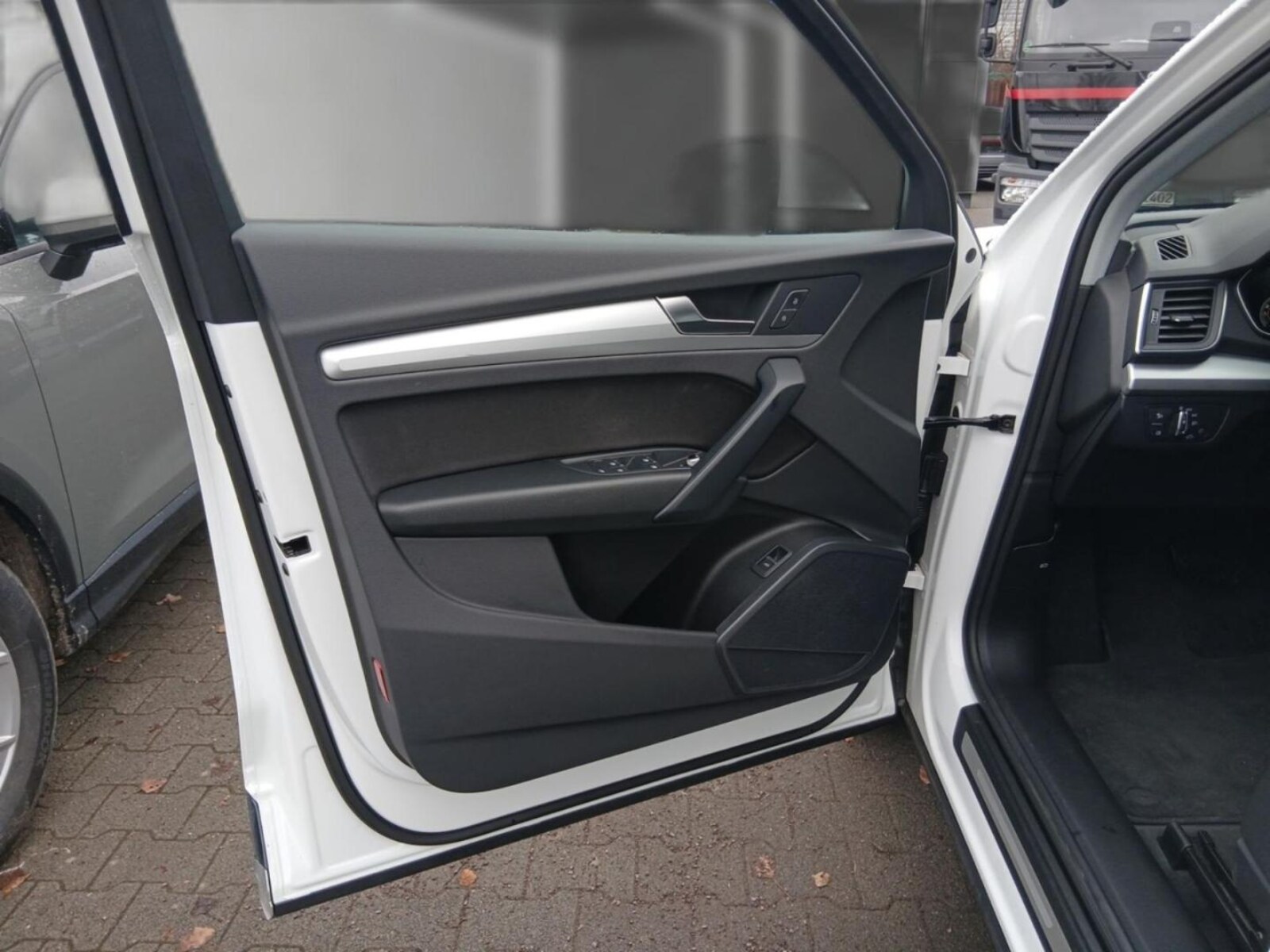 Audi Q5 Sportback – Bild 15