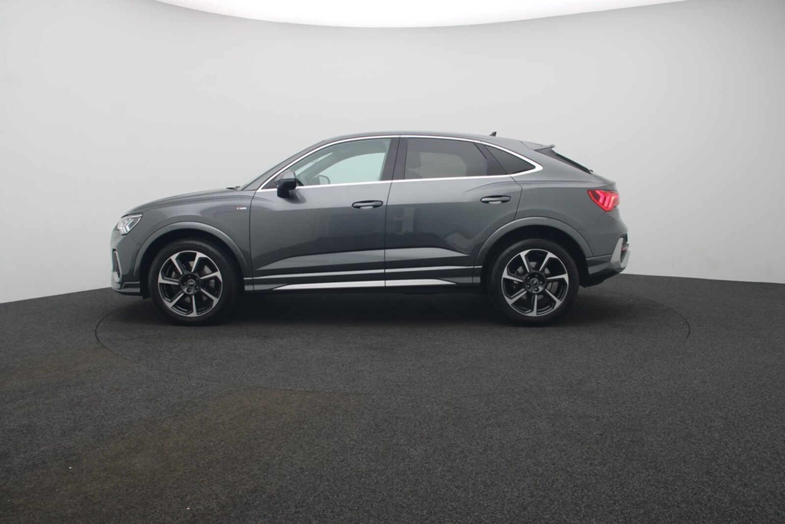 Audi Q3 Sportback – Bild 2