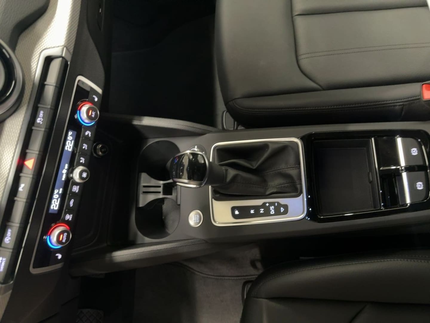 Bild über Audi Q2 advanced 35 TFSI S tronic - für weitere Informationen kontaktieren Sie den Audi Partner