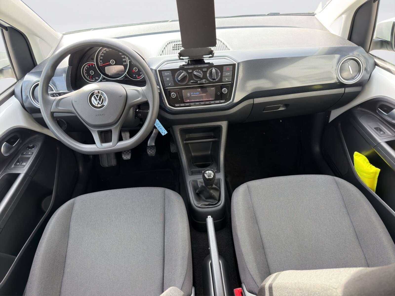 Volkswagen up! – Bild 13