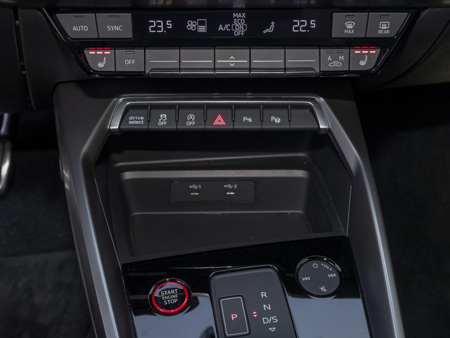 Image about Audi RS 3 Sportback TFSI quattro S tronic