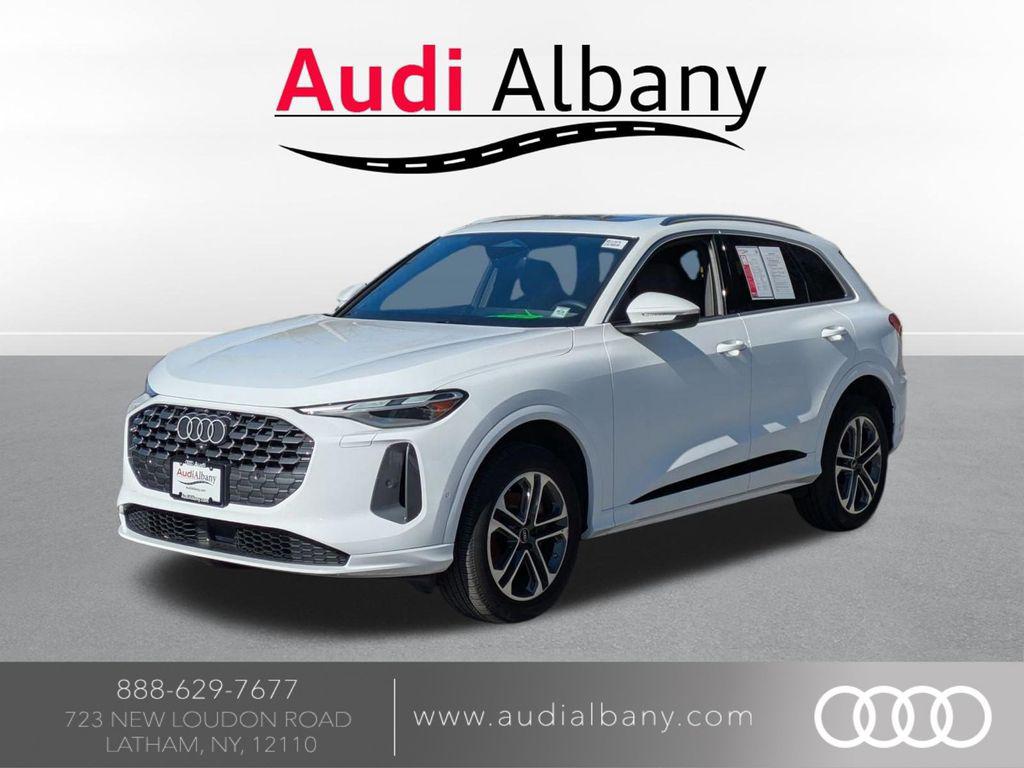 2025 Audi Q5 40 Premium's photo