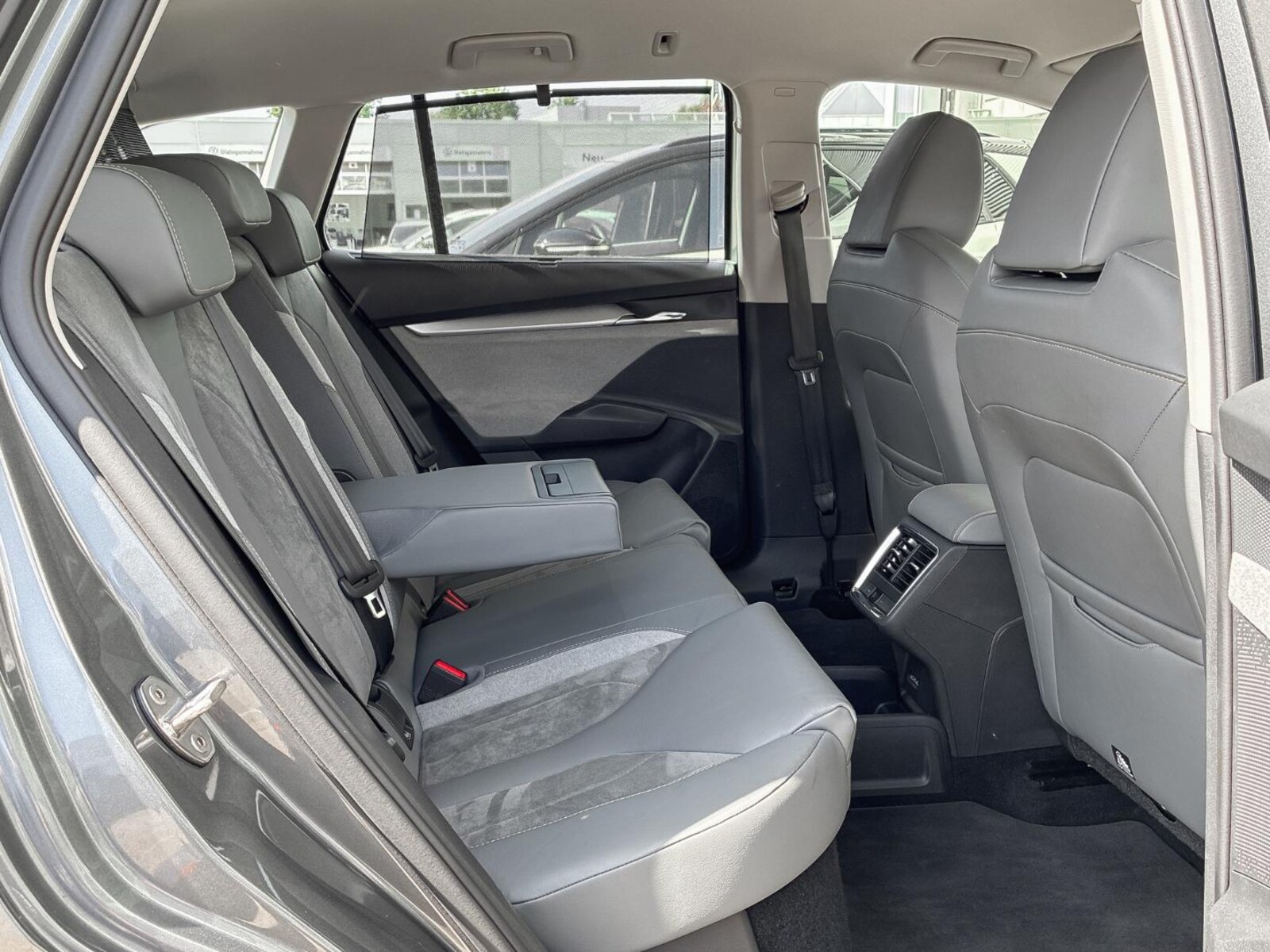 Škoda Enyaq – Bild 8