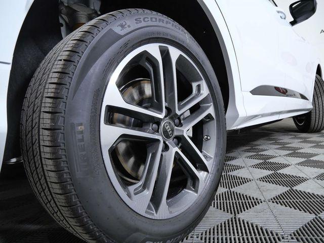 2025 Audi Q5 Premium - Photo 9