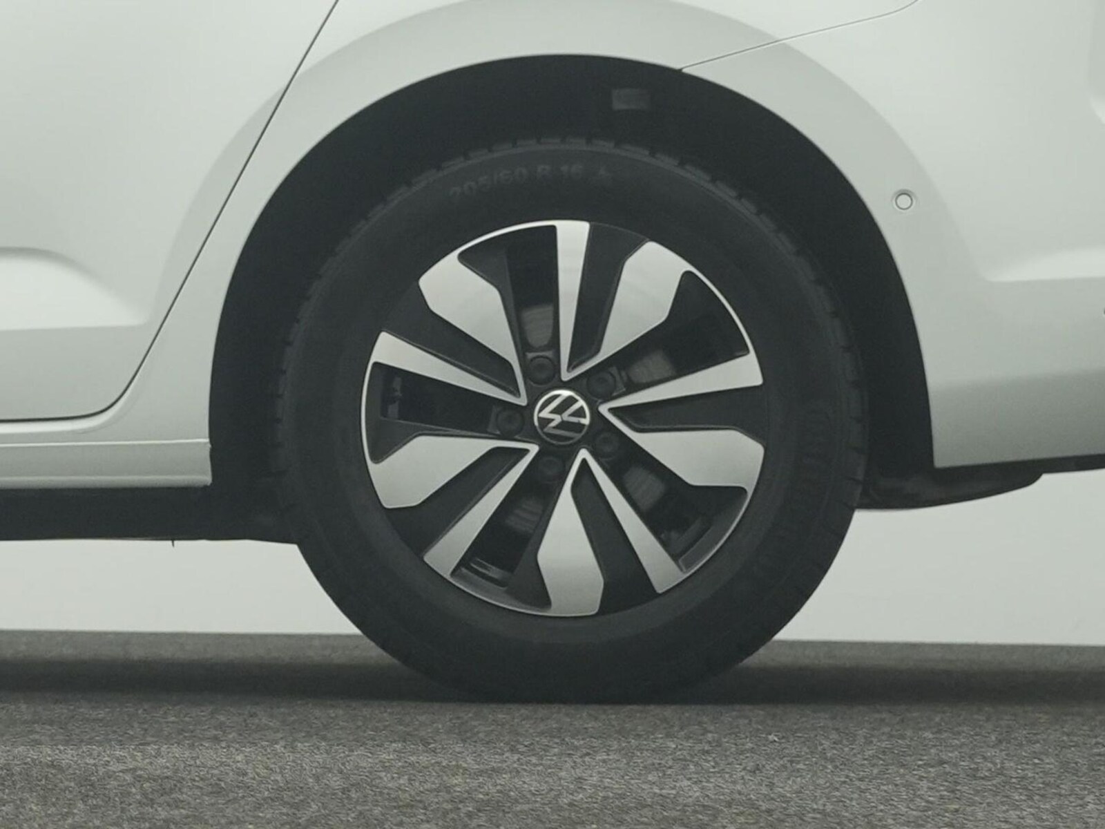 Volkswagen Touran – Bild 24