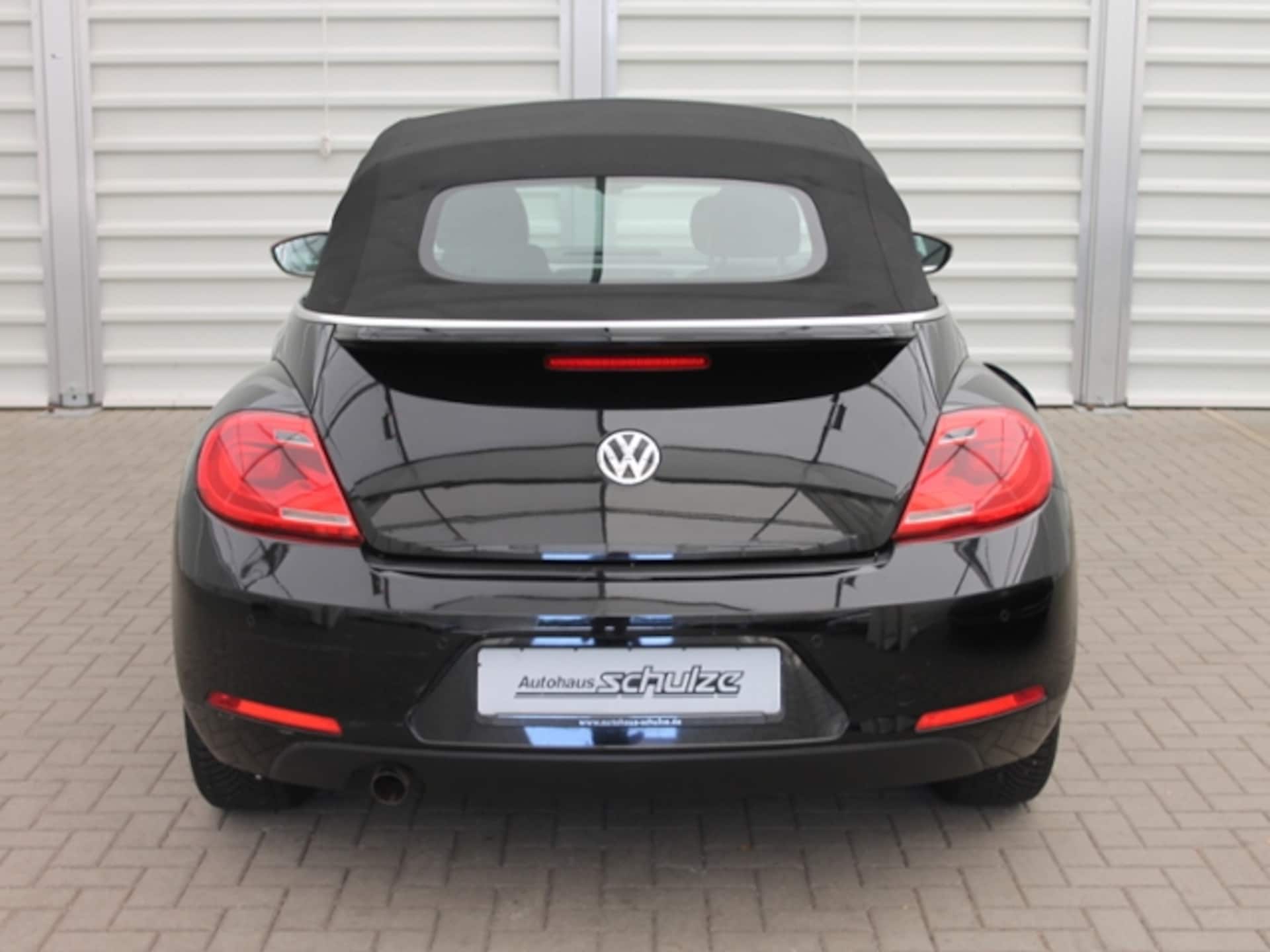 Volkswagen Beetle Cabriolet CLUB