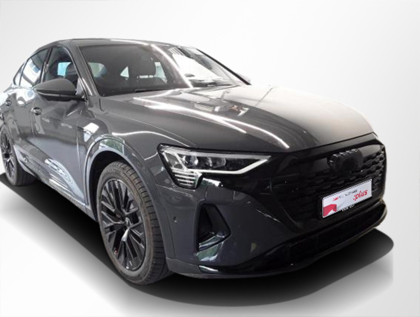 Bild über Audi Q8 Sportback e-tron advanced 50 e-tron quattro - für weitere Informationen kontaktieren Sie den Audi Partner