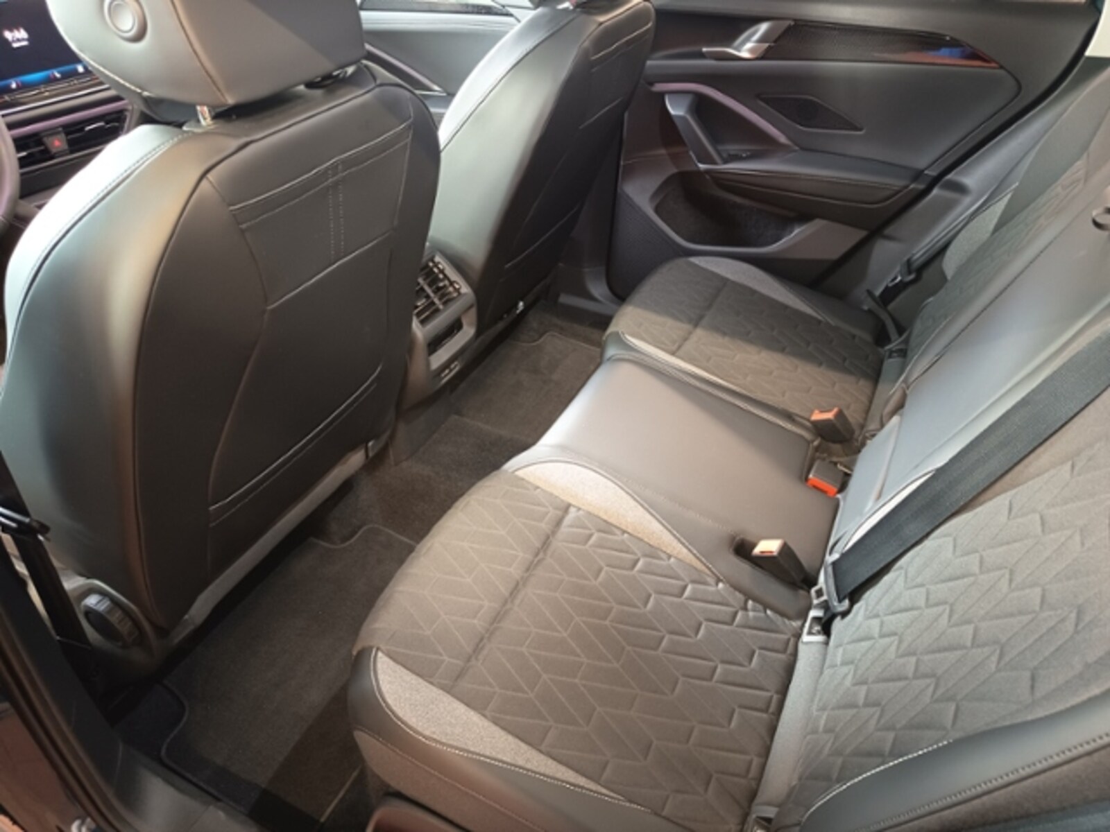 Volkswagen Tiguan – Bild 6