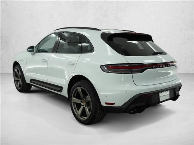 2025 Porsche Macan