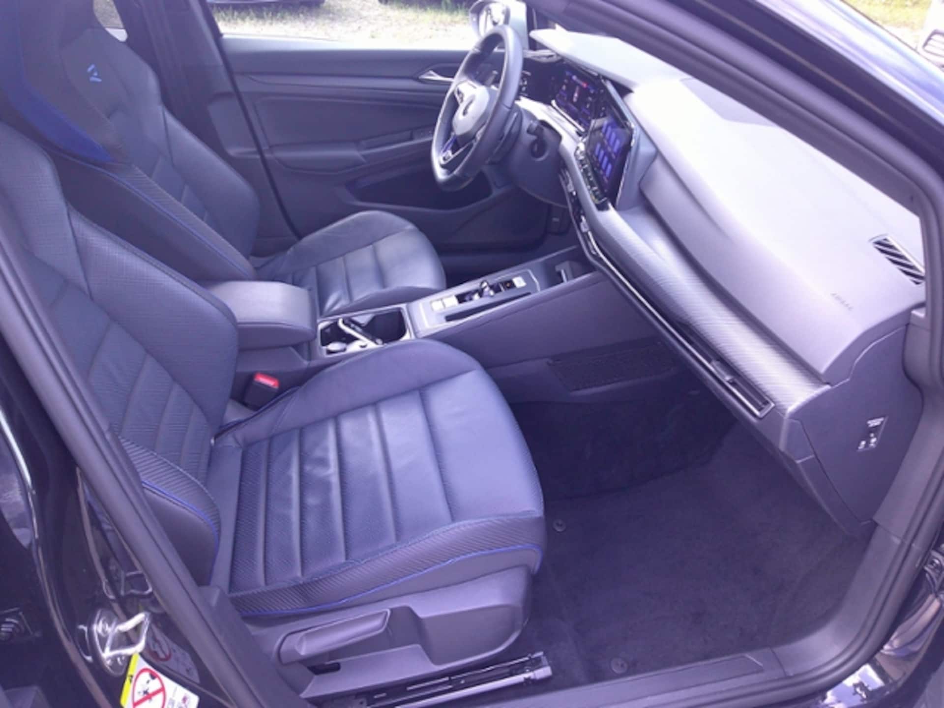 Volkswagen Golf R