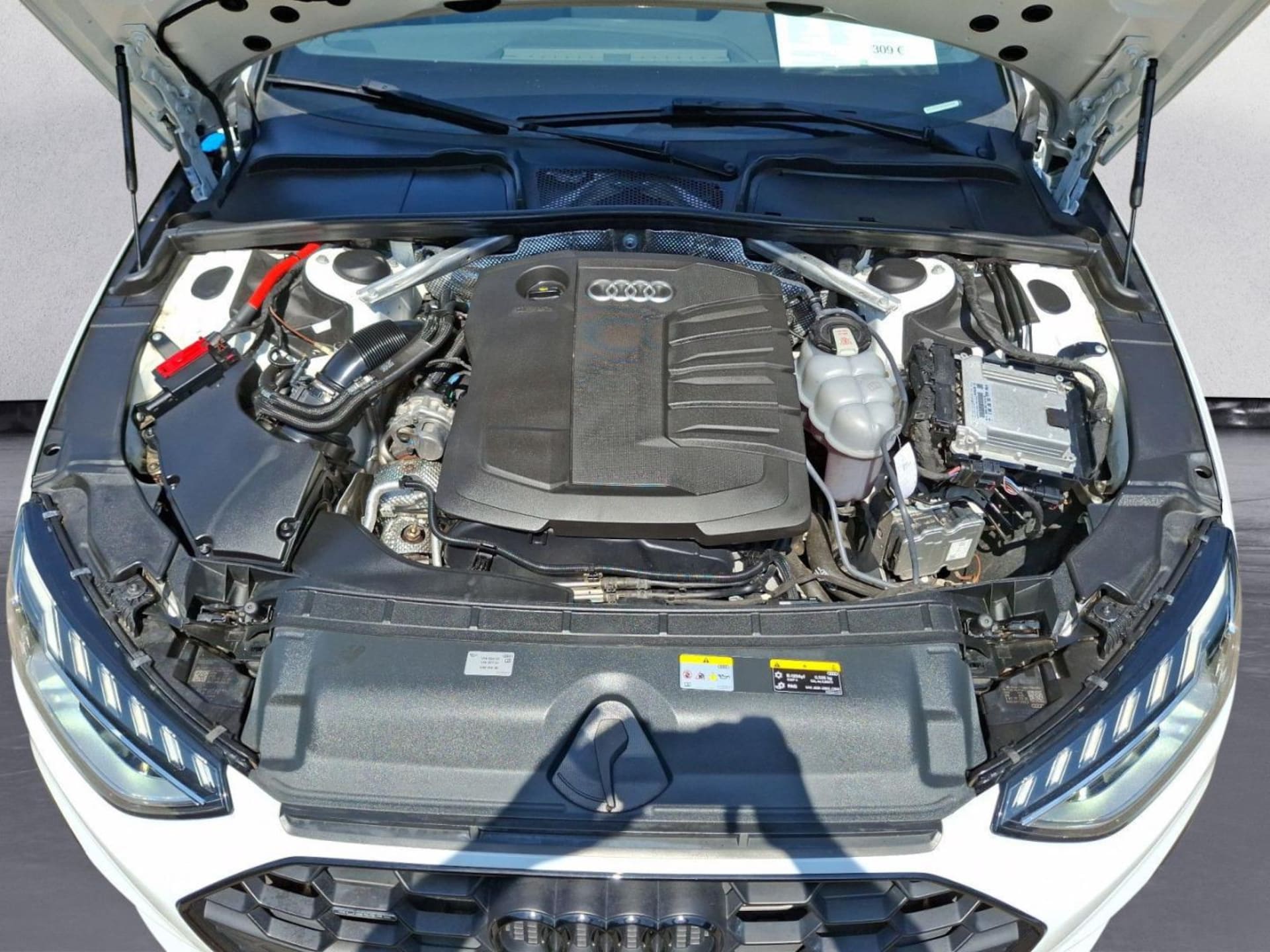 Audi A4 Avant S line