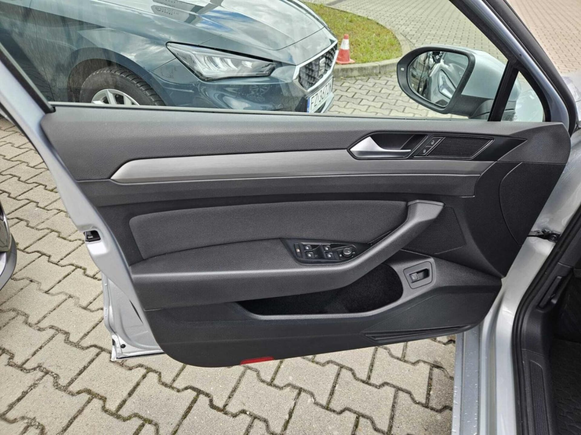 Volkswagen Passat Variant Model bazowy