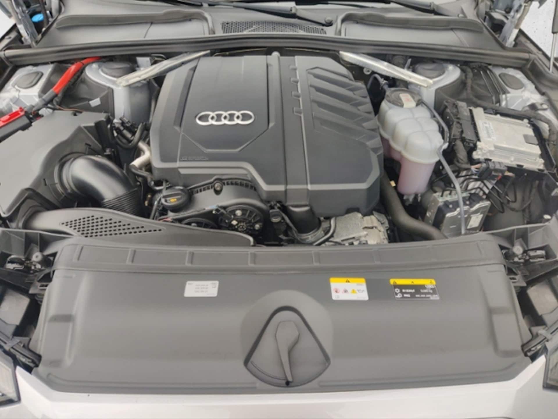 Audi A4 Limousine